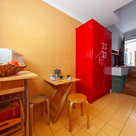 Сasa de vacaciones B28 - Stylish Typical House *