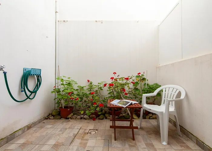 B28 - Stylish Typical House Semesterbostad Lagos