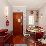 Vakantiehuis B28 - Stylish Typical House