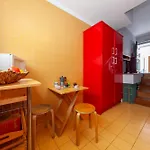 Vakantiehuis B28 - Stylish Typical House *
