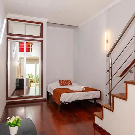 B28 - Stylish Typical House Holiday home